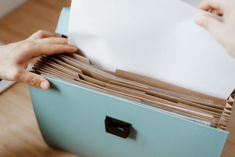 Simple Ways to Reduce Household Paper Clutter